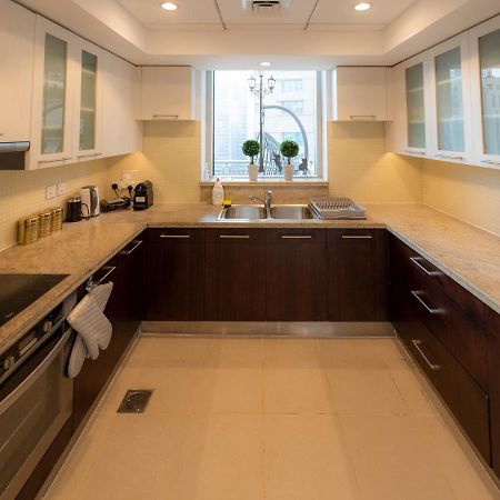 First Class 2Br With Burj Khalifa & Downtown View Dubaj Exteriér fotografie