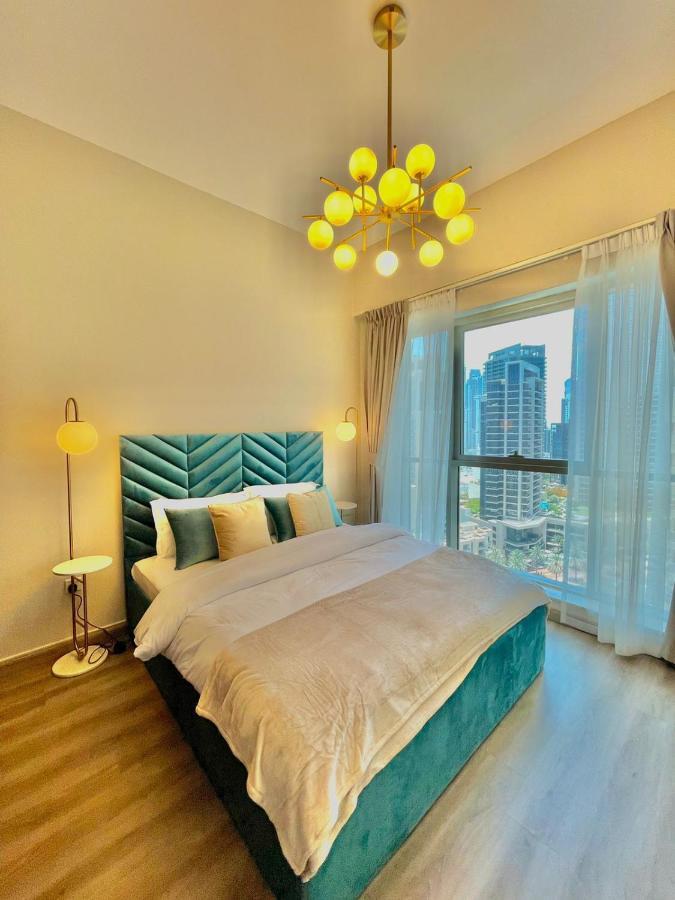 First Class 2Br With Burj Khalifa & Downtown View Dubaj Exteriér fotografie