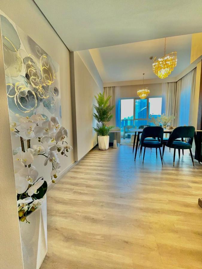 First Class 2Br With Burj Khalifa & Downtown View Dubaj Exteriér fotografie