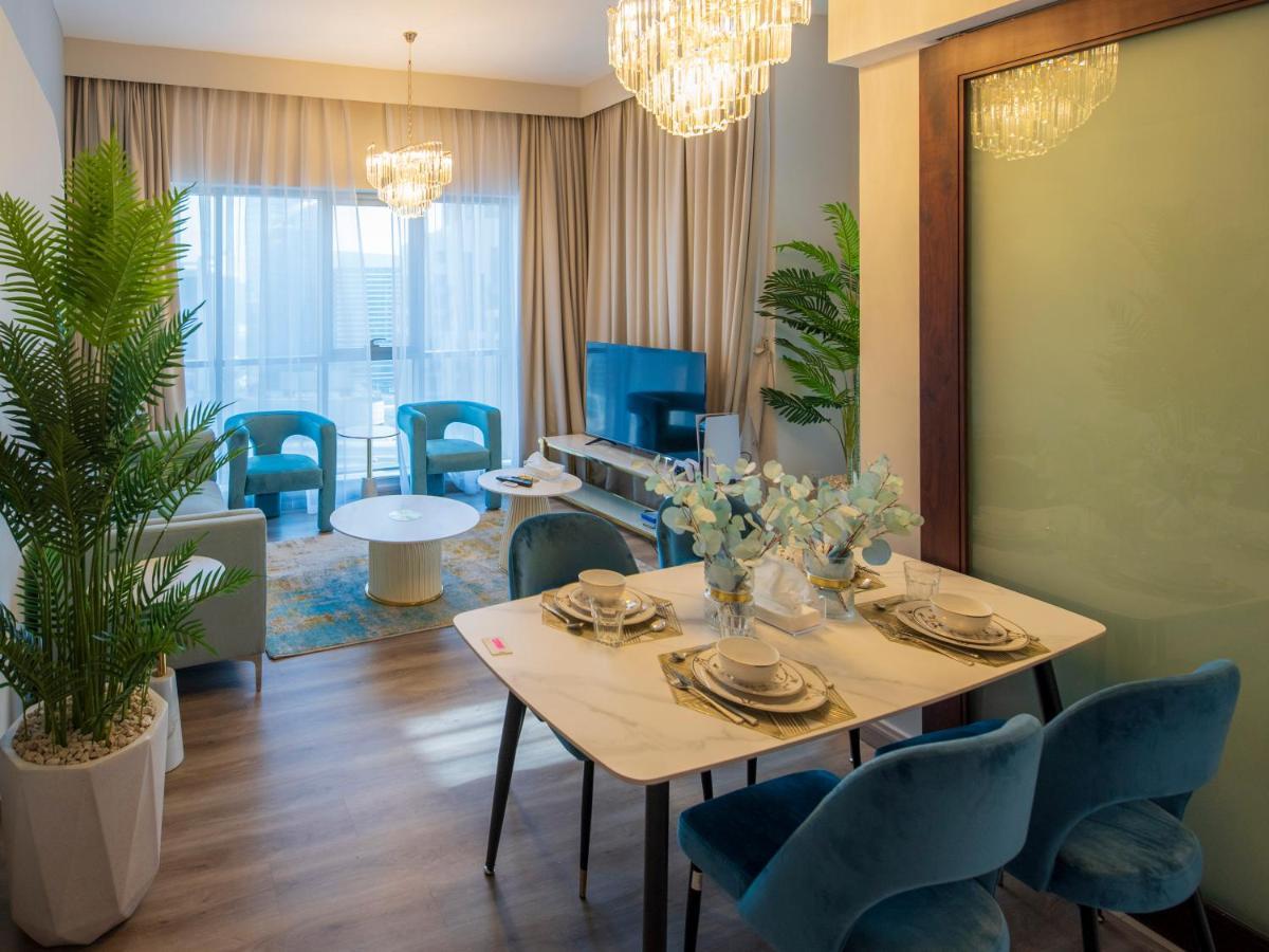 First Class 2Br With Burj Khalifa & Downtown View Dubaj Exteriér fotografie