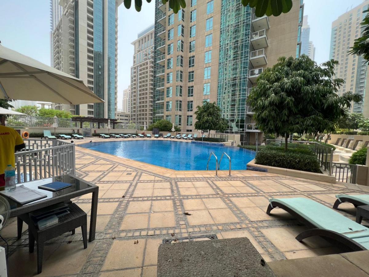 First Class 2Br With Burj Khalifa & Downtown View Dubaj Exteriér fotografie